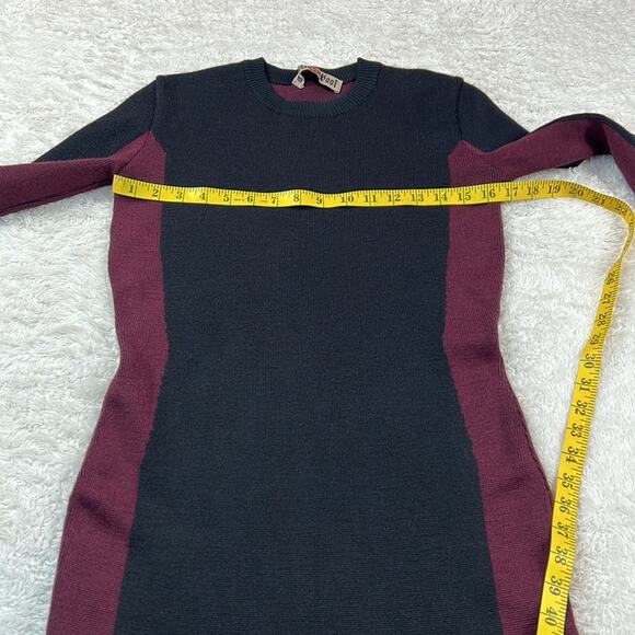 Cycle Wool Italian black maroon racing stripe bodycon sweater dress, size med - Picture 5 of 9